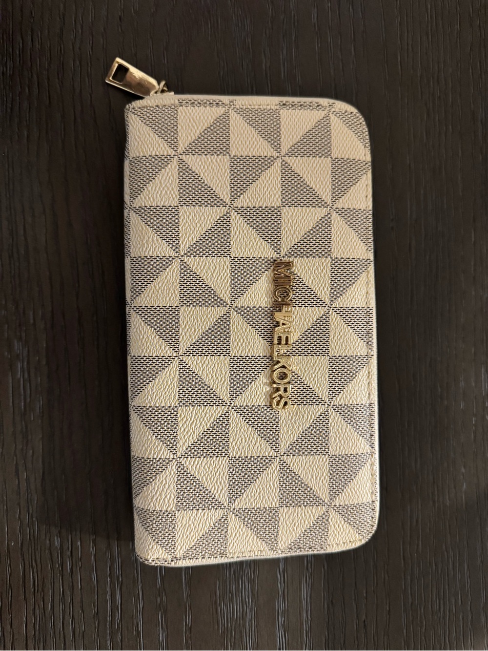 Michael Kors Cream and Gray Geometric Zip-Around Wallet